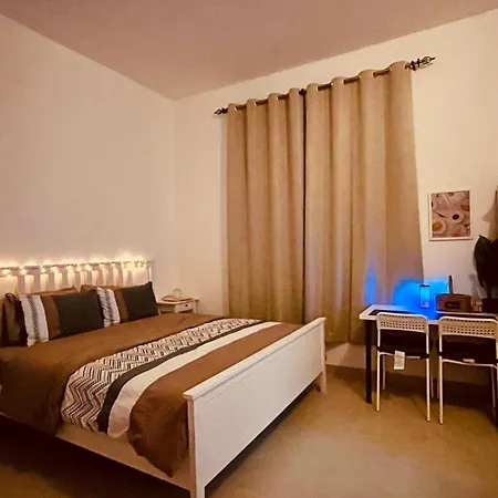 Al Wahda Hostel Abu Dhabi Exterior photo