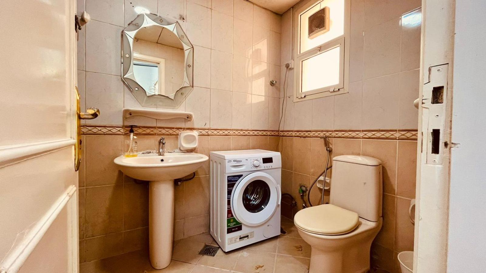 Al Wahda Apartment Abu Dhabi